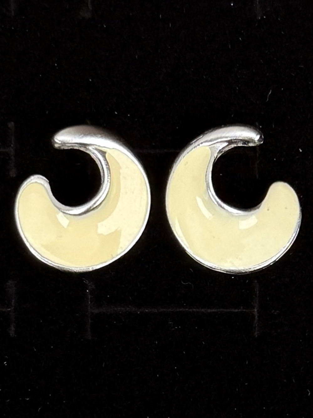 Vintage Monet Cream Enamel Silver Tone Crescent Pierced Earrings